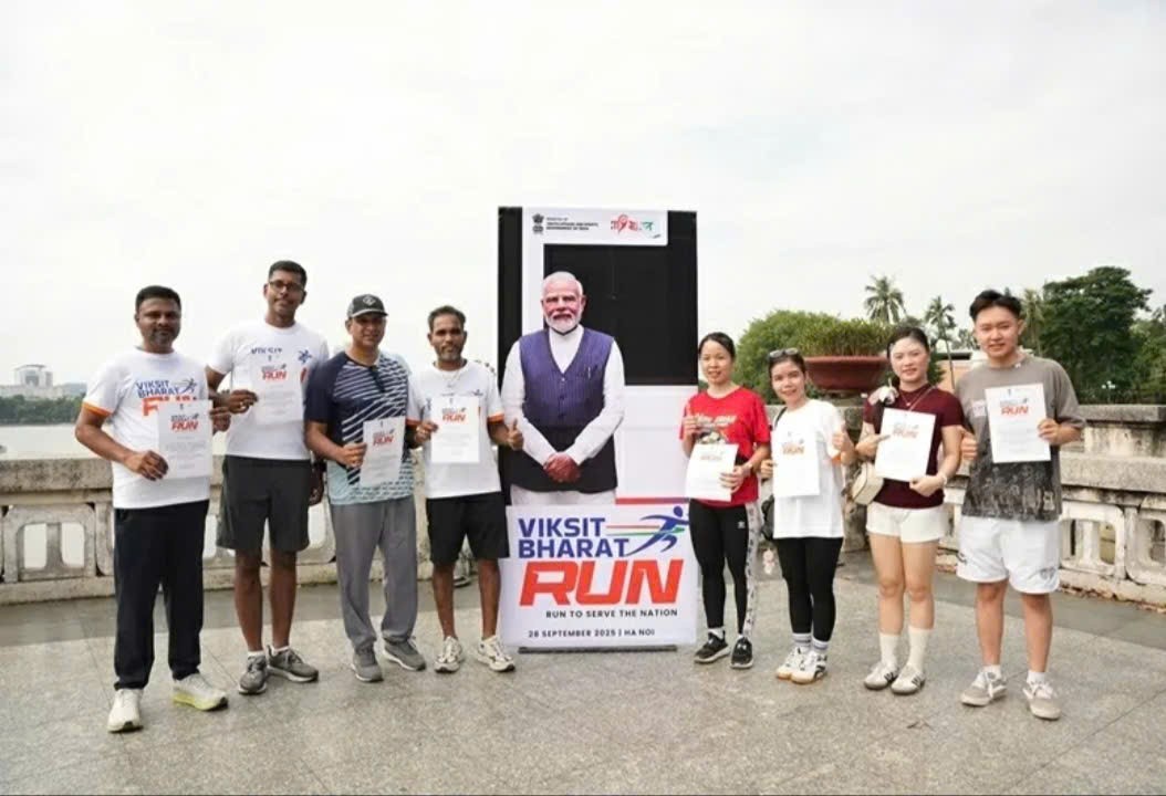 Hơn 200 người tham dự Giải chạy Viksit Bharat 2025